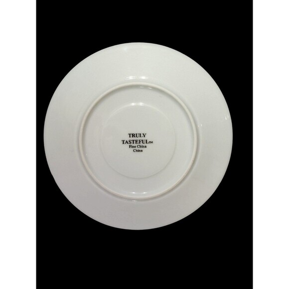 Truly Tasteful Saucer - Picture 4 of 5